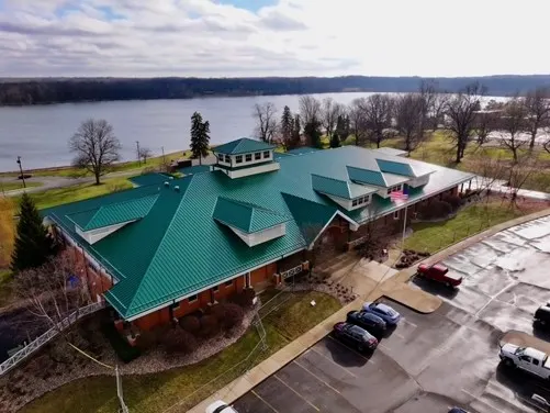 Manufacturer-certified roof installation in Heron Ridge